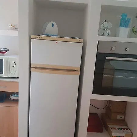 Via Monina, 1 אנקונה
